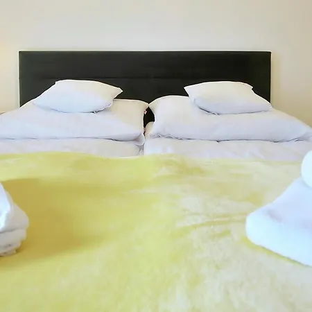 Kapitanski Mostek By Onholiday Ulica Baltycka Appartement Kołobrzeg