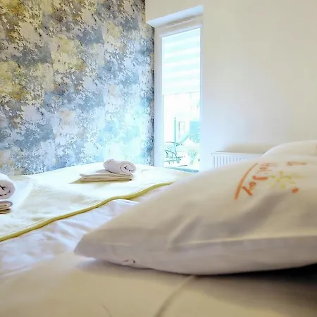 Kapitanski Mostek By Onholidaypl * كولوبرزيغ